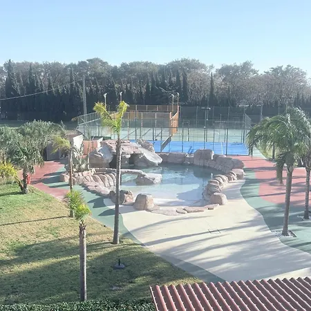 Paradise Hotel 3*