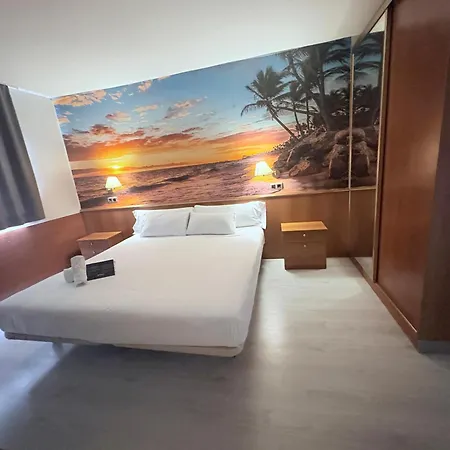 Paradise 3* Cambrils
